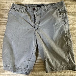American Eagle longer length short